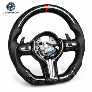 Volant chauffant en fibre de carbone pour BMW Série F F30 F10 535i F32 F20 F36 F22 M4 F82 X5 F15 F80 M3 F11 F31 F01 F07 X3 - Product Image 4