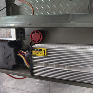 Holladay alta calidad 72V 3000W triciclo eléctrico con <span class=keywords><strong>cuatro</strong></span> asientos de cuero pasajero que lleva Tuk eléctrico con dosel - Product Image 6