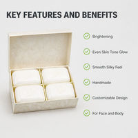 Coffret cadeau de savon à l'acide kojique, savon éclaircissant pour le visage et le corps, savon artisanal, lot de 4, étiquette privée OEM