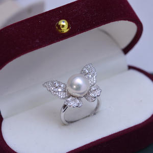 Anillo de Perlas Redondas Blancas de 9-10 mm con Joyería de Mariposa de Plata S925 de Zhuji Danshui, Luz Intensa, Pequeños Defectos, Venta al por Mayor - Product Image 4