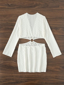 TW Blanc Col en V Évider Wisps Oublié Protection solaire Maillot de bain de plage Bikini Cover up - Product Image 4