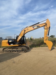 รถขุดตีนตะขาบมือสอง Caterpillar 320D 323D 325D 330D ขนาด 20 ตัน รุ่น CAT 320D2 พร้อมรถขุดมือสองจากญี่ปุ่น เครื่องยนต์ญี่ปุ่น ความจุบุ้งกี๋ 1 ลูกบาศก์เมตร - Product Image 5