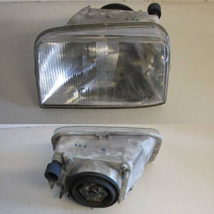 Faro Anteriore Sinistro Usato per Renault 5 Mk1 1972-1984, Accessorio Auto (16820 64-2-D-3) - Product Image 1