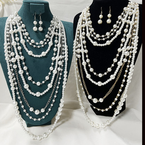 <span class=keywords><strong>Set</strong></span> di gioielli in perle grosso placcato oro per donna collana lunga con perle a strati e orecchini in lega - Product Image 2