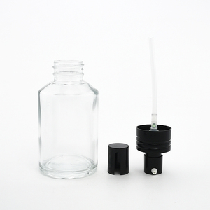 Vendita calda <span class=keywords><strong>100</strong></span> <span class=keywords><strong>ml</strong></span> <span class=keywords><strong>100</strong></span> <span class=keywords><strong>ml</strong></span> <span class=keywords><strong>Spray</strong></span> per nebulizzazione Fine in vetro trasparente vuoto per confezioni di profumi con MOQ basso - Product Image 3