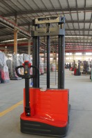 Vente directe d'usine état neuf semi-complet électrique main transpalette batterie au lithium chariot élévateur gerbeur de palettes pour électrique