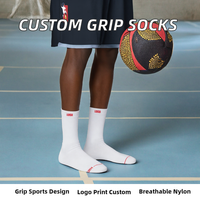 Chaussettes de sport antidérapantes en nylon à impression numérique personnalisées par le fabricant pour le football