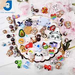 Vente en gros de perles en Silicone pour la fabrication de stylos, bijoux en forme de croix souple et ample - Product Image 2