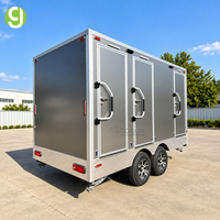Remorque de toilettes mobiles personnalisée Goeasy avec sol antidérapant et ventilateur pour une utilisation en extérieur sur une longue durée