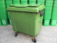 Poubelle industrielle mobile à ouverture supérieure de 660 litres en PP, avec quatre roues, pour déchets et ordures