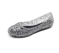 Chaussures plates en PVC pour femmes, OEM ODM, logo personnalisé, respirantes, antidérapantes, ajourées, pour l'été, la plage, décontractées, pour le quotidien et les voyages