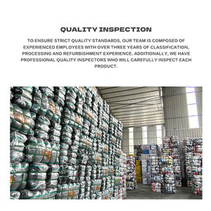 AW016 Lotto di Giacche Invernali da Donna di Seconda Mano, Cappotti Imbottiti con Fodera in Pile e Resistenti all'Acqua per Uso Quotidiano - Product Image 6