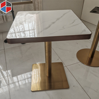 Pied de table en métal doré brossé, table à manger carrée 70x70cm, 4 places, table à manger de restaurant