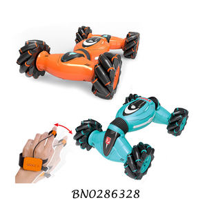 Luz de baile musical de 2,4g, radio de inducción de gestos, coche de derrape teledirigido, control remoto de mano, coche de giro acrobático - Product Image 2