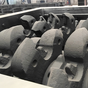 High Efficiency <strong>Crusher</strong> for Limestone Coal Coke Crushing with Motor Bearing PLC and Gearbox at Low Price - Product Image 3