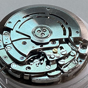 Amortiguador 4130 de doble cadena con frecuencia de 28800, pulverizado con aceite azul, un mecanismo con función de codificación, movimiento de mecanismo. - Product Image 5