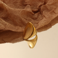 Handgemachter konkaver großer ovaler Ring Titans tahl Modeschmuck Wasserdichter PVD vergoldeter leerer ovaler Siegelring Unisex