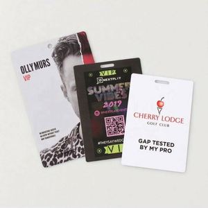 Vente flash : Carte d'identité en PVC rigide avec photo personnalisée - Product Image 3