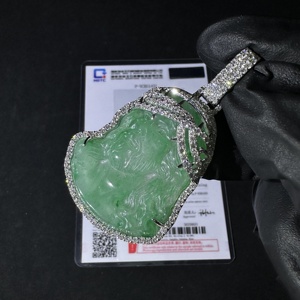 Gioielli Raffinati in Argento Sterling 925 con Diamanti Sintetici e Ciondolo Gesù in Giada VVS - Product Image 4