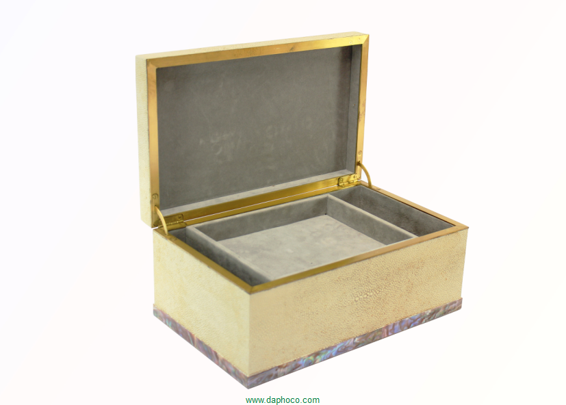 Charcoal, White, Light Grey, Turquious