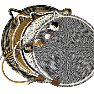 Tapis de couchage pour chat à motif uni, en coton tressé, avec jouet balle, résistant aux griffes et à l'usure, lavable - Product Image 1