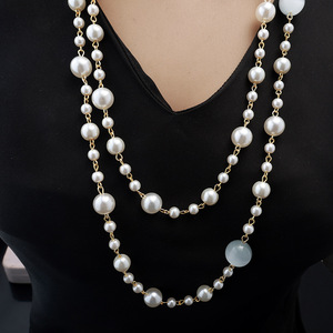 Collar largo de perlas sintéticas para mujer, con piedras ojo de gato Morantie, estilo multicapa, cadena para suéter, decorativo de alta gama - Product Image 2