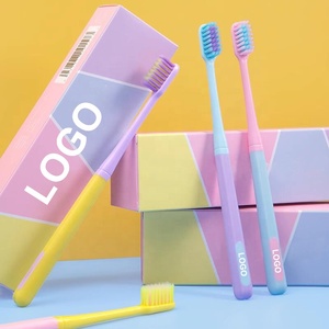 Belle <span class=keywords><strong>Brosse</strong></span> à Dents Manuelle en Plastique avec Logo Personnalisé, Design Contraste de Couleurs, Fournisseur de Brosses à Dents OEM - Product Image 1