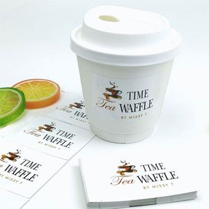 Rollo de Etiquetas Adhesivas con Logotipo de Marca Personalizado, Transparentes, Rectangulares, Impresas con UV, Resistentes al Agua, de Vinilo Transparente para Vasos - Product Image 1