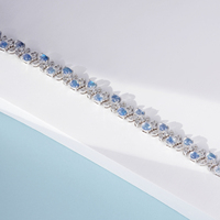 Bracelet à breloques S925 en pierre de lune bleue arc-en-ciel plaqué or blanc pour femme, fait main, serti griffe, bijou, cadeau d'anniversaire ou de fête
