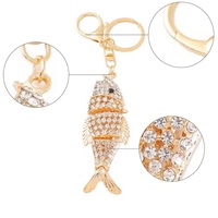 Porte-monnaie créatif en cuir avec strass, petit poisson, pendentif porte-clés, animal marin, poisson rouge, cadeau d'anniversaire, vente en gros