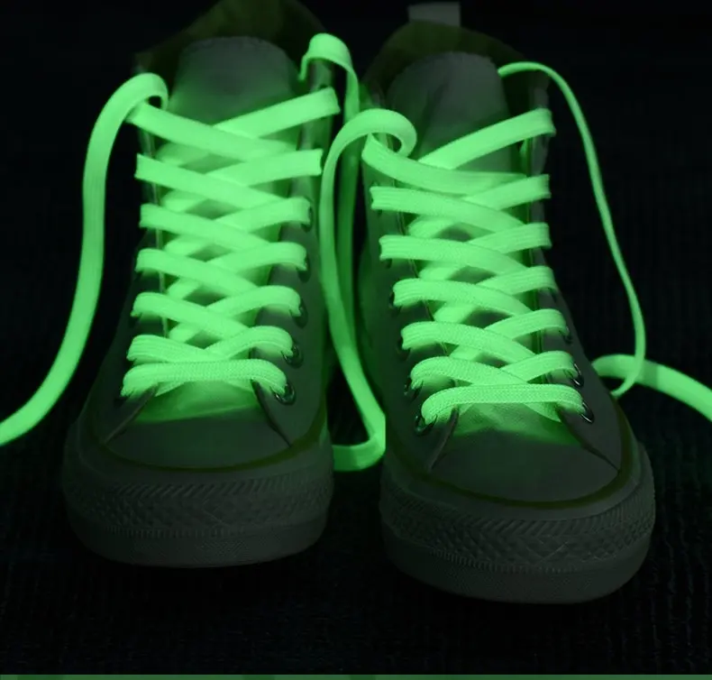 Lacets de chaussures colorés et plats, chaussures d'athlétisme fluorescentes qui brillent dans le noir, chaussures de soirée et de Camping