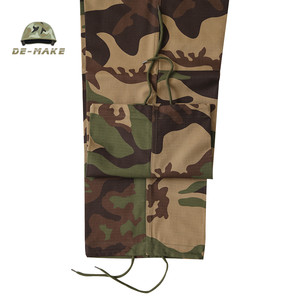 Uniforme táctico al aire libre <span class=keywords><strong>TC</strong></span> 65/35 <span class=keywords><strong>F1</strong></span> Rip-Stop Uniforme de tela de poliéster/algodón - Product Image 2