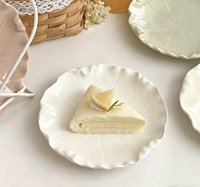 Assiette Créative Jetable Minimaliste en Céramique de 6 Pouces pour Petit-Déjeuner et Dessert – Assiette à Fruits et Petits Plats Froids Haute Sensation