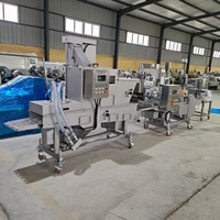Ligne de production automatique de hamburgers surgelés, machine à former, paner et frire les galettes de hamburger, machine à enrober les snacks en farine de pain