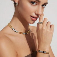 Élégant Ensemble de Bijoux Léopard en Acier Inoxydable Goutte d'Huile Carrés Noirs et Blancs Boucles d'Oreilles Bague Bracelet Collier pour Banquet Femme