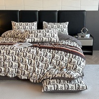 Parure de lit quatre pièces épaisse pour dortoir étudiant, motif européen, en polyester léger 200TC, toutes saisons