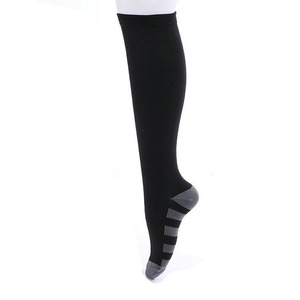 Veau Manchon De <span class=keywords><strong>Compression</strong></span> mmgh <span class=keywords><strong>Mollet</strong></span> Fort en Charge Plusieurs Couleurs Pression Graduée Chaussettes De Sport - Product Image 6