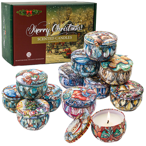 Bougie décorative exquise et ravissante, parfumée longue durée, senteur festive pour la saison des fêtes, dans des boîtes imprimées de Noël - Product Image 1