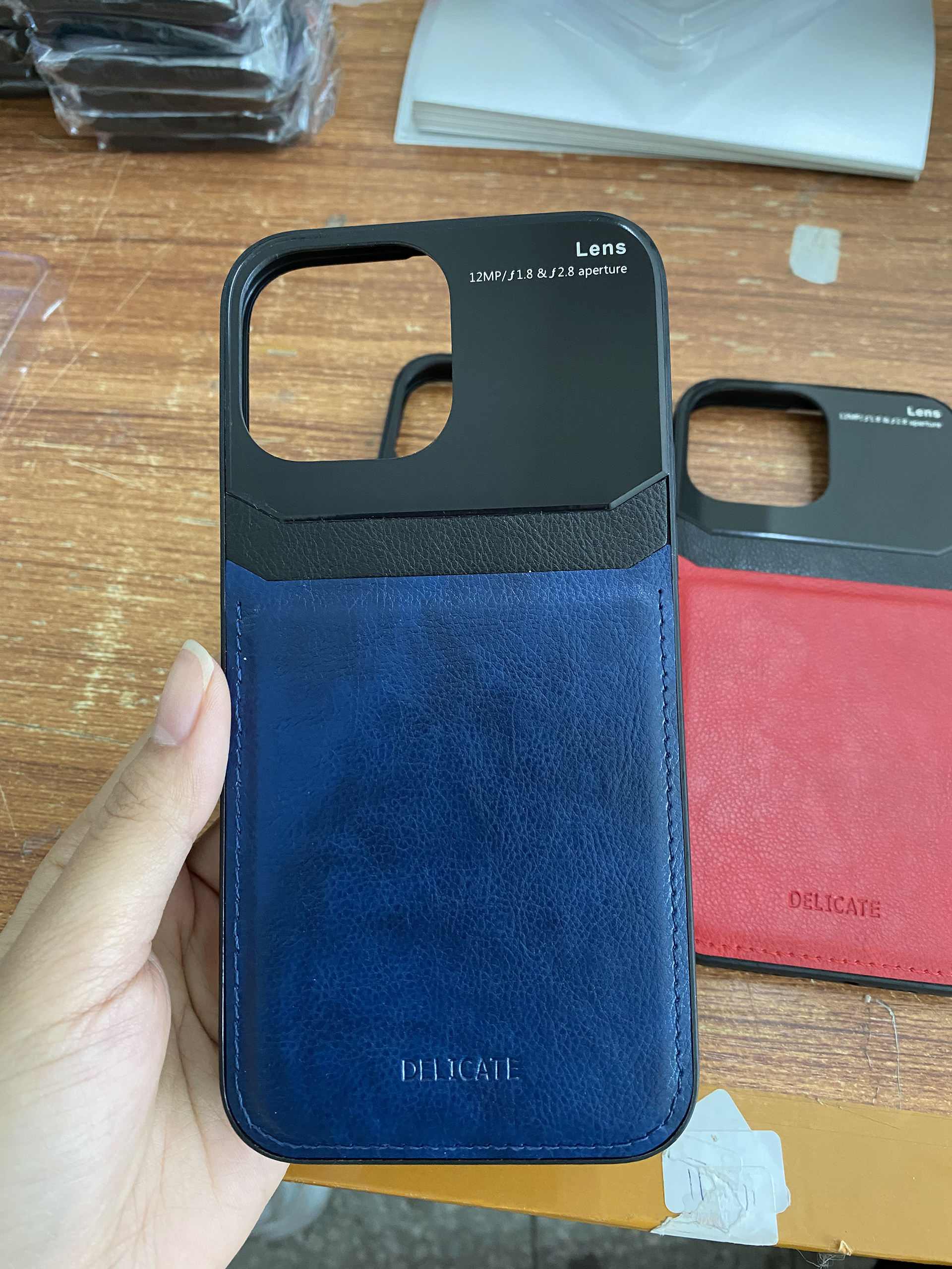 สีน้ำเงิน