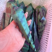 Toptan Doğal Yüksek Kaliteli Büyük Boy Yakut Zoisit Kuvars Cilalı Kule Kristal Uçlu Çubuk Ev Dekorasyonu ve Meditasyon İçin