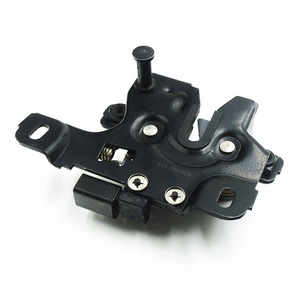 ล็อคฝากระโปรงออดี้ 8D0823509J สำหรับรถยนต์ C5 A6 อะไหล่ทดแทน - Product Image 1