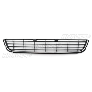 แผงครอบกระจังหน้ารถยนต์ด้านล่างตรงกลาง ชุบโครเมียม สำหรับรถยนต์ VOLKSWAGEN VW GOLF MK6 ปี 2008-2013 รุ่น Racing Grill - Product Image 2