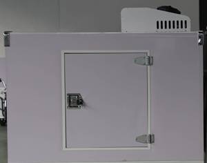 Mini Frigorifero Mobile su Rimorchio a Prezzo Conveniente per Conservare Carne, Pesce o Verdure - Product Image 6