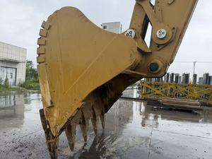 รถขุด CAT 374F มือสองขนาดใหญ่ 74 ตัน เครื่องจักรสำหรับงานเหมืองขนาดใหญ่ พร้อมขาย - Product Image 3
