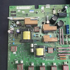 Convertisseur de vitesse SIMOREG 6RA7018-6DS22-0/6RA7025-6DS22-0/6RA7028-6DS22-0/6RA7031-6DS22-0 - Product Image 1