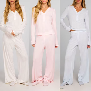 Set <span class=keywords><strong>Pigiama</strong></span> Personalizzato da <span class=keywords><strong>Donna</strong></span> in Cotone con Stampa, Scollo a V, Maniche Lunghe, <span class=keywords><strong>Pantaloni</strong></span> a Gamba Larga, Vita Elastica, Traspirante - Product Image 2