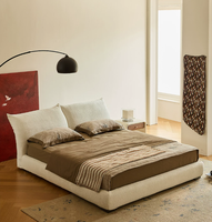 Lit Queen Modulaire Moderne Rembourré Crème Français avec Tête de Lit Douce en Tissu Blanc Amovible et Lavable, Cadre de Lit pour Chambre à Coucher