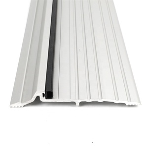 <span class=keywords><strong>Seuil</strong></span> <span class=keywords><strong>de</strong></span> transition réglable en aluminium pour une installation facile des sols inégaux fatigués Notre plaque <span class=keywords><strong>de</strong></span> fermeture <span class=keywords><strong>de</strong></span> <span class=keywords><strong>porte</strong></span> ferme les espaces <span class=keywords><strong>de</strong></span> <span class=keywords><strong>porte</strong></span> - Product Image 4