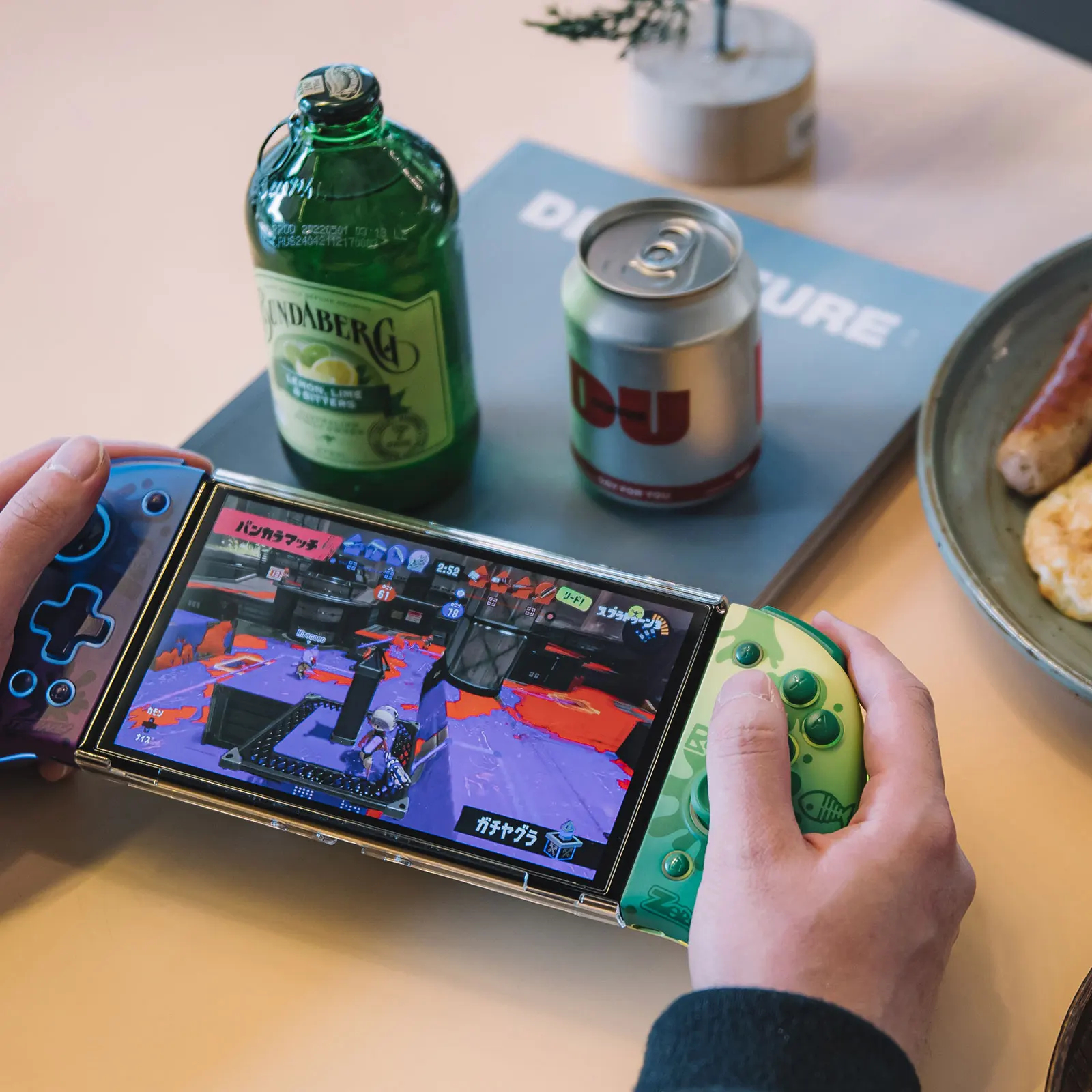Nintendo Switchコントローラーのスプラトゥーンメカニカル