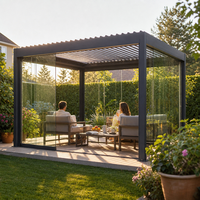 Pergola design en promotion avec toit à lames, gazebo, bains spa, saunas et mobilier avec éclairage LED
